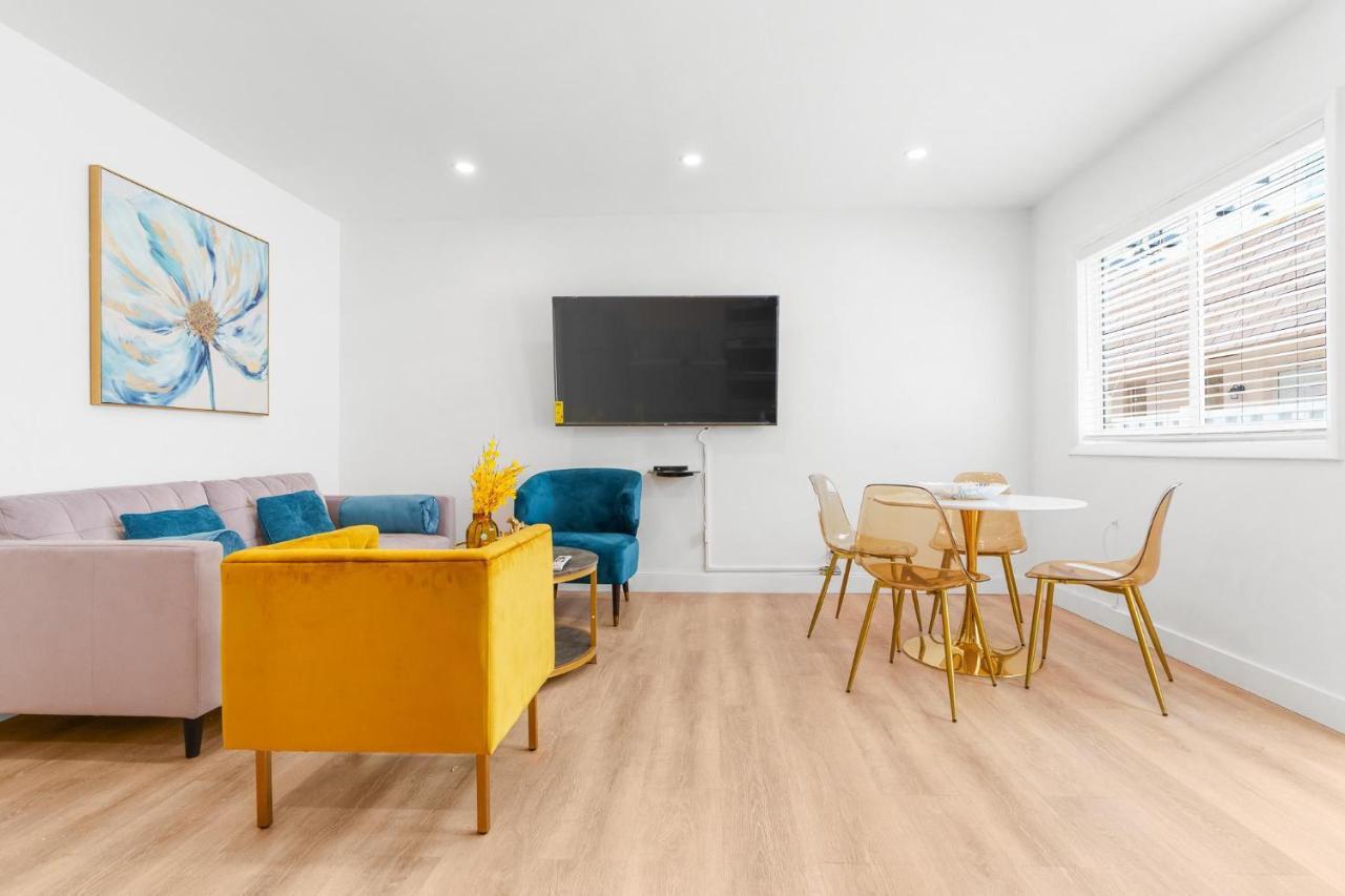 316 Footloose #3 Apartment Hollywood